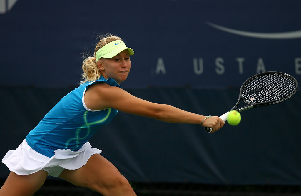 Gavrilova – Lisicki H 1,8