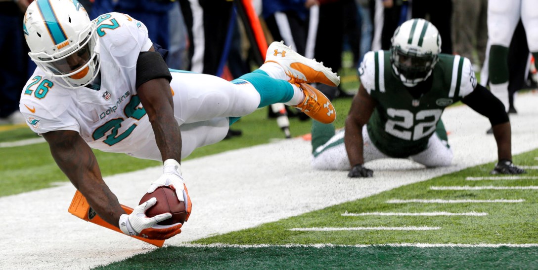 Miami Dolphins – New York Giants (Lamar Miller futott yardjai: 63,5 felett) 1,71
