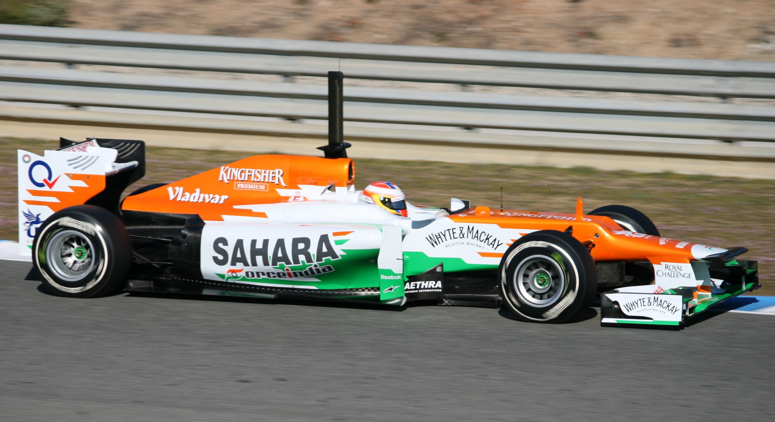 Mindkét autó pontszerző helyen végez: Force India: igen