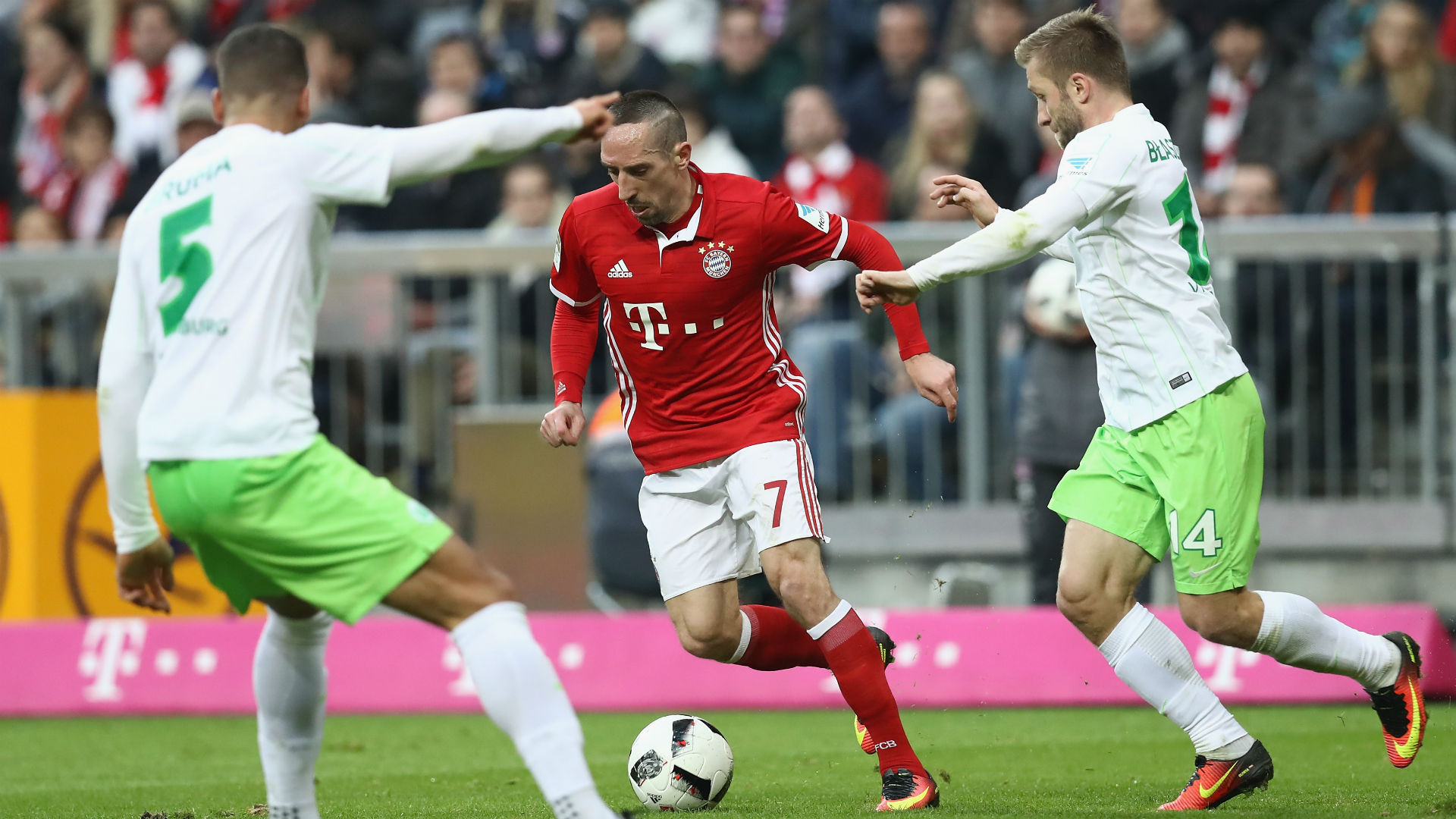 Bayern München – Wolfsburg (mindkét csapat szerez gólt) 2,05