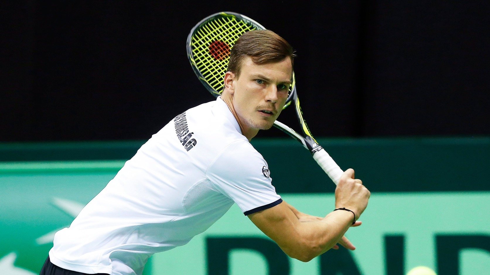 Fucsovics – Hurkacz (20,5 játék felett) 1,72