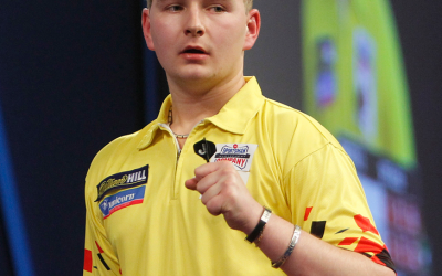 Cross – van den Bergh (180-as dobások: 3,5 felett) 1,66