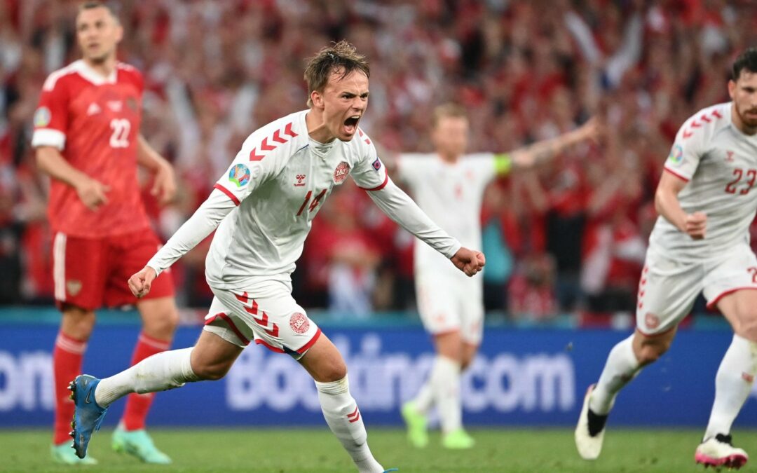 Anglia – Dánia (mindkét csapat szerez gólt) 2,23