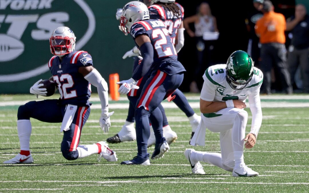 zach wilson following his fourth interception of the day.2