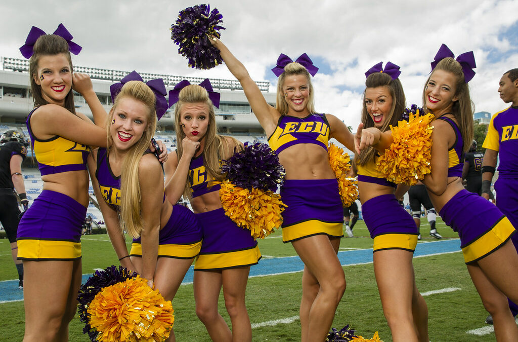 Cincinnati Bearcats – East Carolina University (AH +4.5) V 1.90