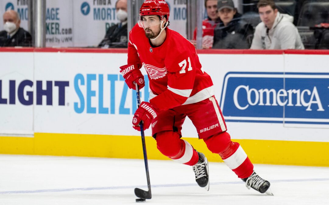 Detroit Red Wings – Toronto Maple Leafs (D. Larkin pontjai: 0,5 alatt) 2,75