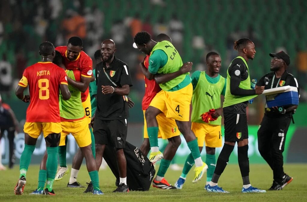 Guinea – Gambia H 2.20